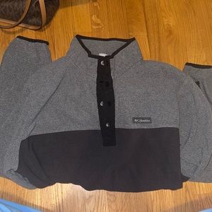 Columbia Pullover